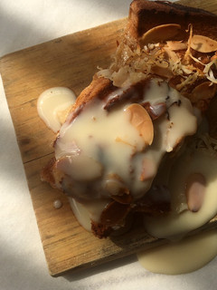 Foto resep Umm Ali / Bread Pudding (with Vanilla Custard)