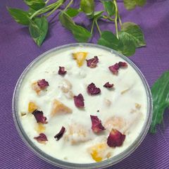 A picture of Mango cheese cake.