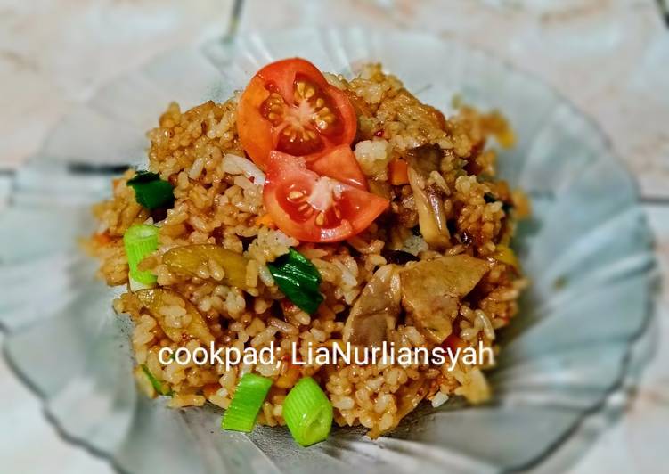 Resep Nasi goreng kencur sayuran praktiisssss tanpa bumbu ulek yang Lezat