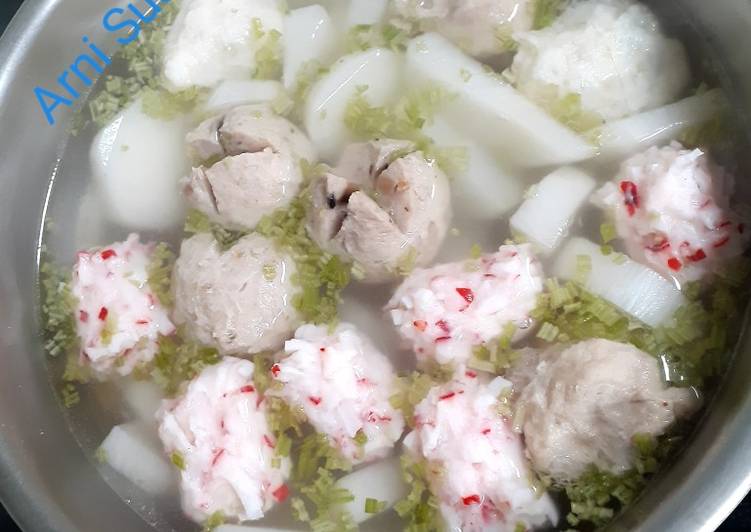 Cara Gampang Menyiapkan Kuah Lobak Putih Pentol Bakso Anti Gagal