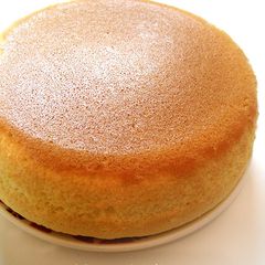 A picture of ●Biscuit fluffy sponge cake in rice cooker●.