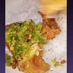 รูปของ Ayam goreng sambel ijo