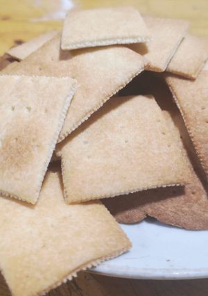 Una foto de Galletitas saladas tipo Crackers
