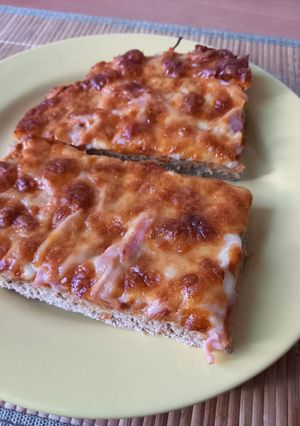 Pizza grahamlisztből 🍕 recept fotója