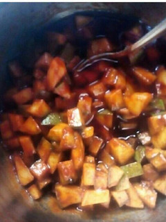 மாங்காய் ஊறுகாய் (Maankaai oorukaai recipe in tamil) செய்முறை முக்கிய புகைப்படம்