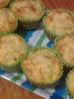Una foto de Magdalenas de tortilla de patatas y jamón