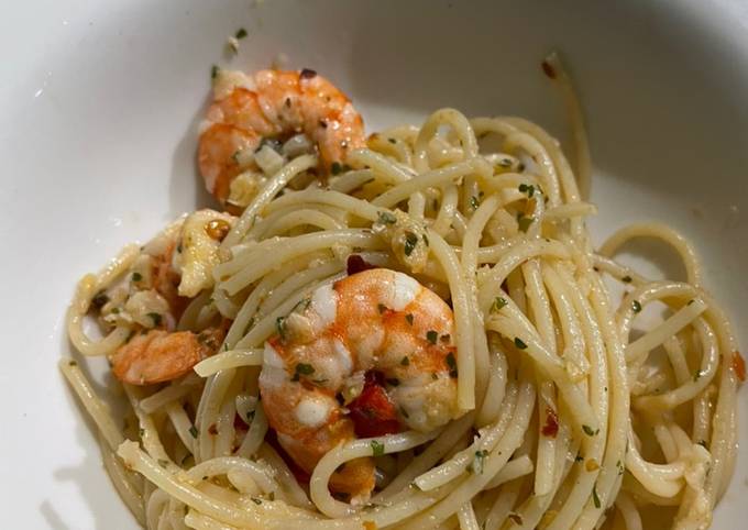 Resep Shrimp Spaghetti Aglio E Olio Oleh Iftinan Amalia - Cookpad