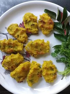 डाळीचे फुनके (खान्देशी) (daliche phunke recipe in marathi) रेसिपी चे मुख्य फोटो