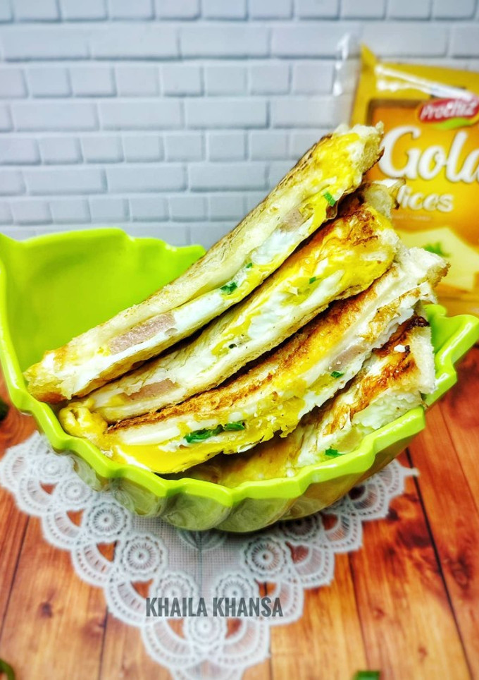 Foto resep Cheese Egg Roast (Roti Panggang Telur Keju)