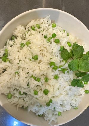 A picture of Perfectly Cooked Fluffy Basmati Rice - So Simple Once You Know How. Amazing :P - Enjoy :P.