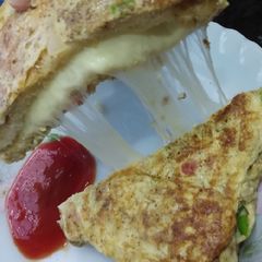 A picture of Anda Slice With Sandwich Twist.