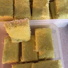 A picture of Peppermint Coconut Ice.