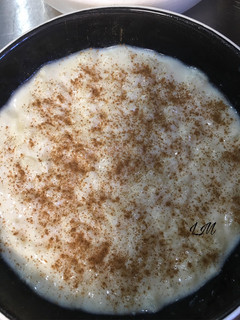 Una foto de Arroz con leche en microondas