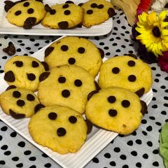 A picture of Custard cookies.