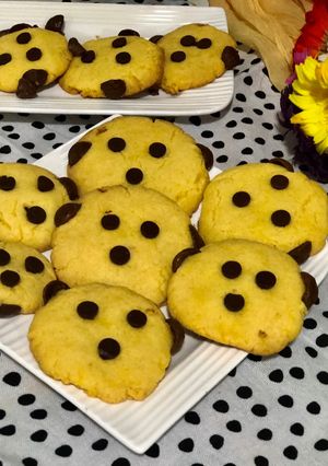 A picture of Custard cookies.