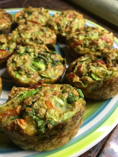 Una foto de Muffins de verdura 🤪