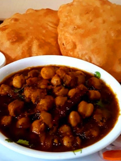 पंजाबी छोले (Punjabi chole recipe in hindi) रेसिपी मुख्य फोटो