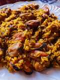 Brown rice with mushrooms and mussels