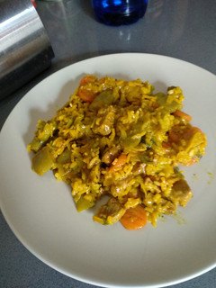 Una foto de Arroz con ternera y verduras