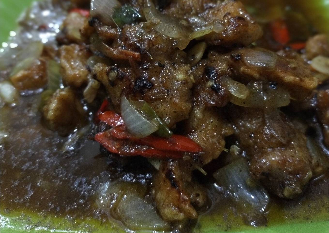 Ayam goreng tepung lada hitam