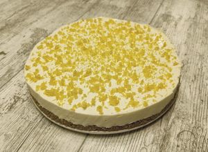 Una foto de Tarta de limón con mascarpone y queso fresco