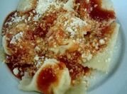 Una foto di caprino pasta
