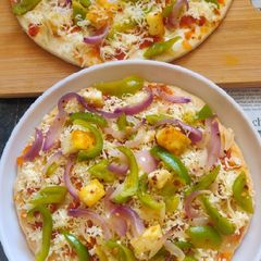 A picture of Pizza.