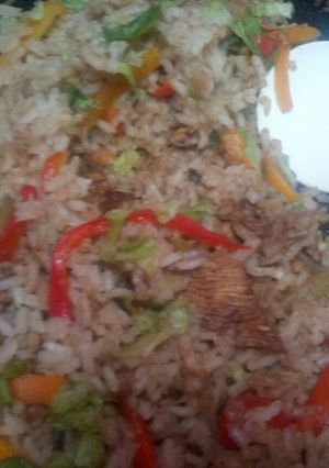 Una foto de Arroz chino a mi estilo