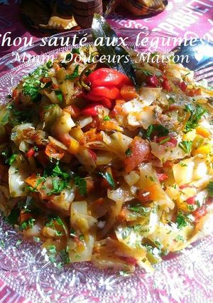 Une photo de Chou sauté aux légumes façon Mmm Douceurs Maison ♥