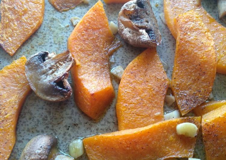 Zucca e funghi al forno