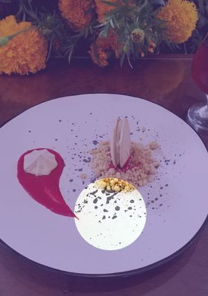 Una foto de Coulis de zarzamora con mezcal oaxaqueño