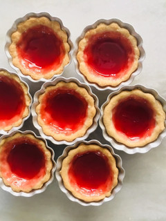 A picture of Jam Tart.