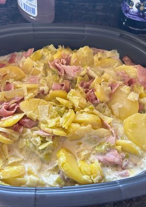 Une photo de Gratin de Pommes de Terre et Saucisse