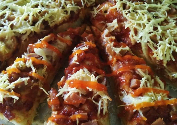 Cara Gampang Membuat Pizza sosis saos BBQ super enak Anti Gagal