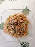 Noodles de pollo