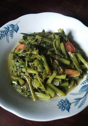 Foto resep Tumis kangkung asam sunti