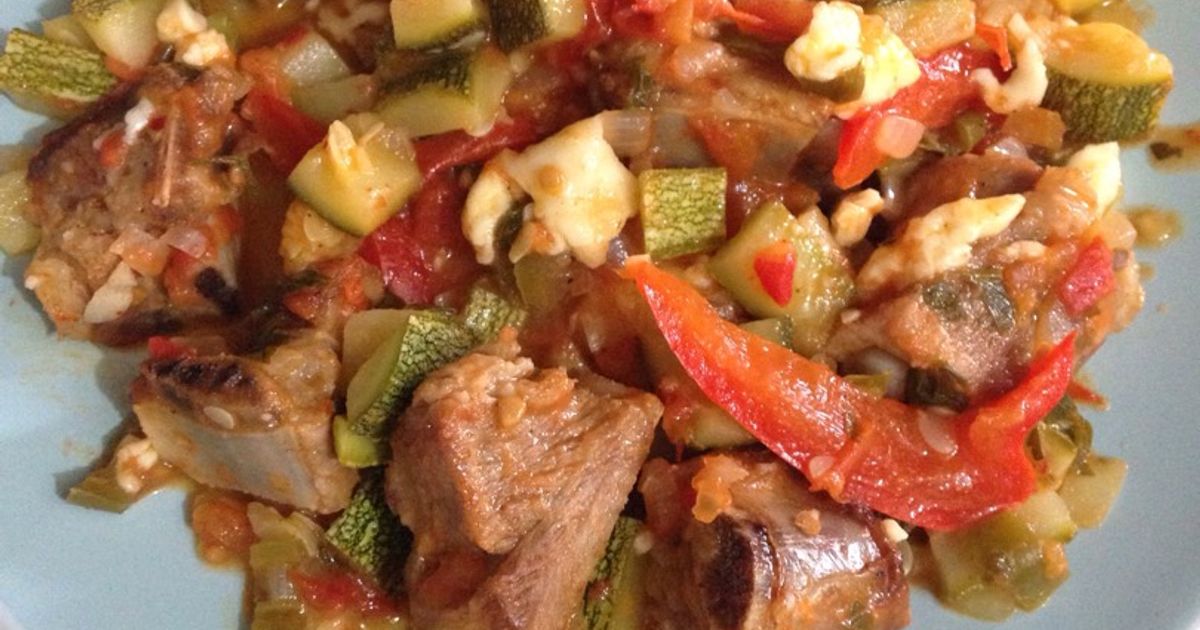 ¿Cuáles son los tiempos de cocción para res, cerdo y ave en casa?