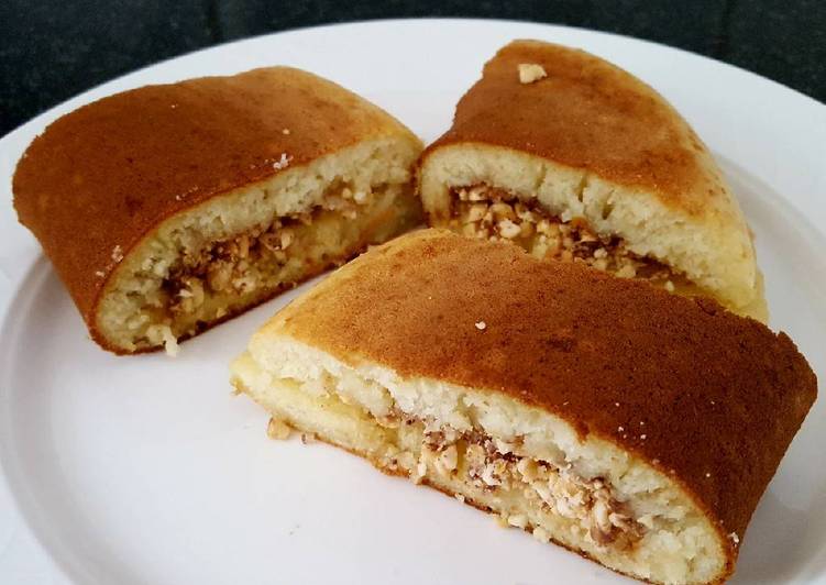 Recipe: Appetizing Martabak/Indonesian style thick pancake with natural yeast