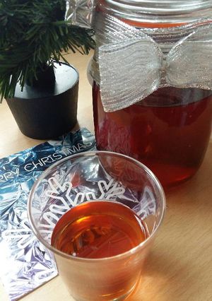 A picture of Vickys Plum Gin.