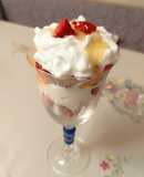 Trifle με γιαούρτι, τσουρέκι και φράουλες 🍓😲