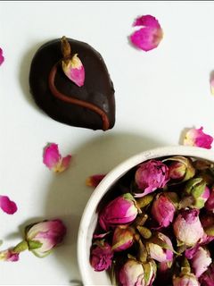 عکسی از دستور شیرینی رویال بادام