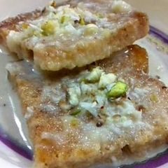 A picture of Shahi Tukday.