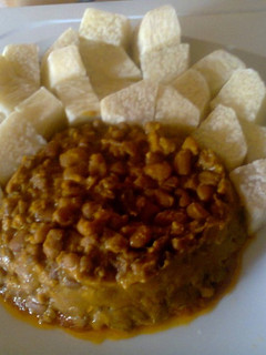 A picture of Beans and Yam.