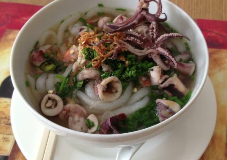 Bánh canh hải sản