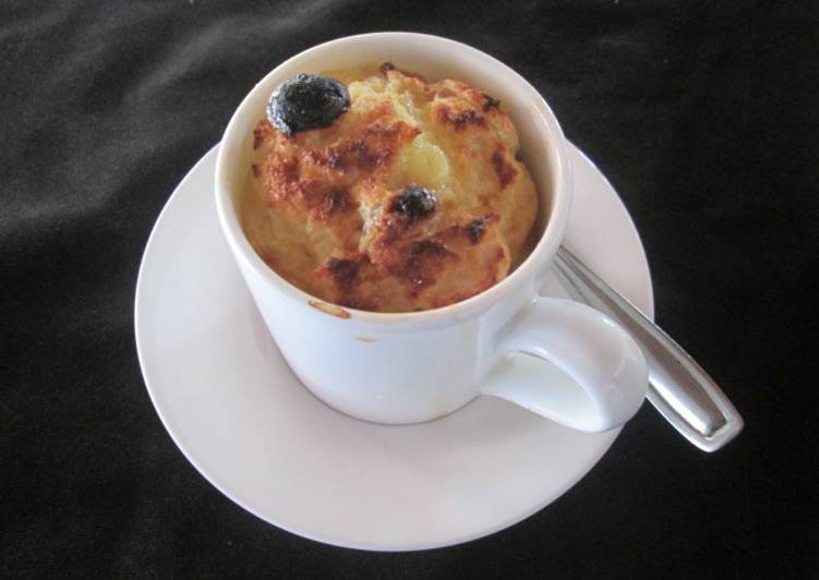 Steps to Prepare Ultimate Bread And Banana Tea Cup Pudding