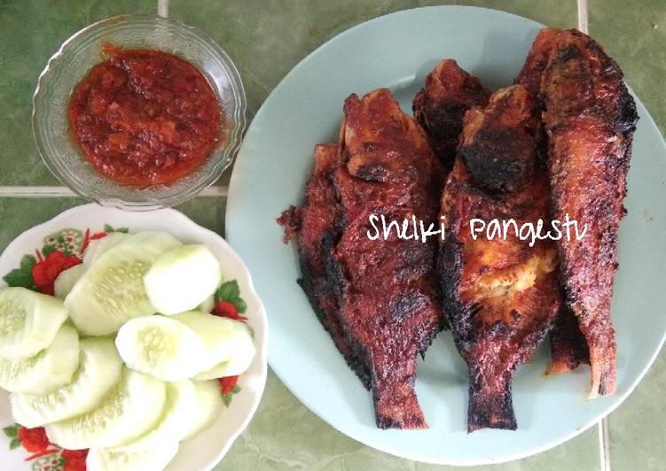 Ikan Nila Bakar Bumbu Merah