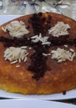 عکسی از دستور ته چین با گوشت ریش ریش شده مرغ