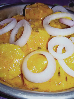 बेसन के गट्टे की सब्जी (Besan gatte ki sabji recipe in hindi) रेसिपी मुख्य फोटो