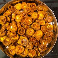 A picture of Karela Wafers.