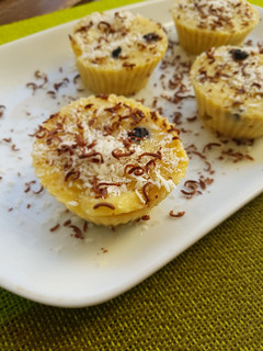 Una foto de Muffins de avena, banana y coco